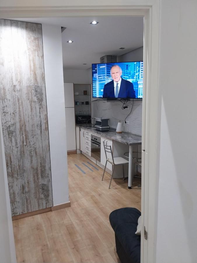 Centrico Apartamento Con Patio Madrid Exteriér fotografie